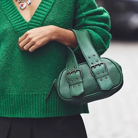 Free People Say Yes Leather Buckle Bag in Lavender NWT - Picture 10 of 11